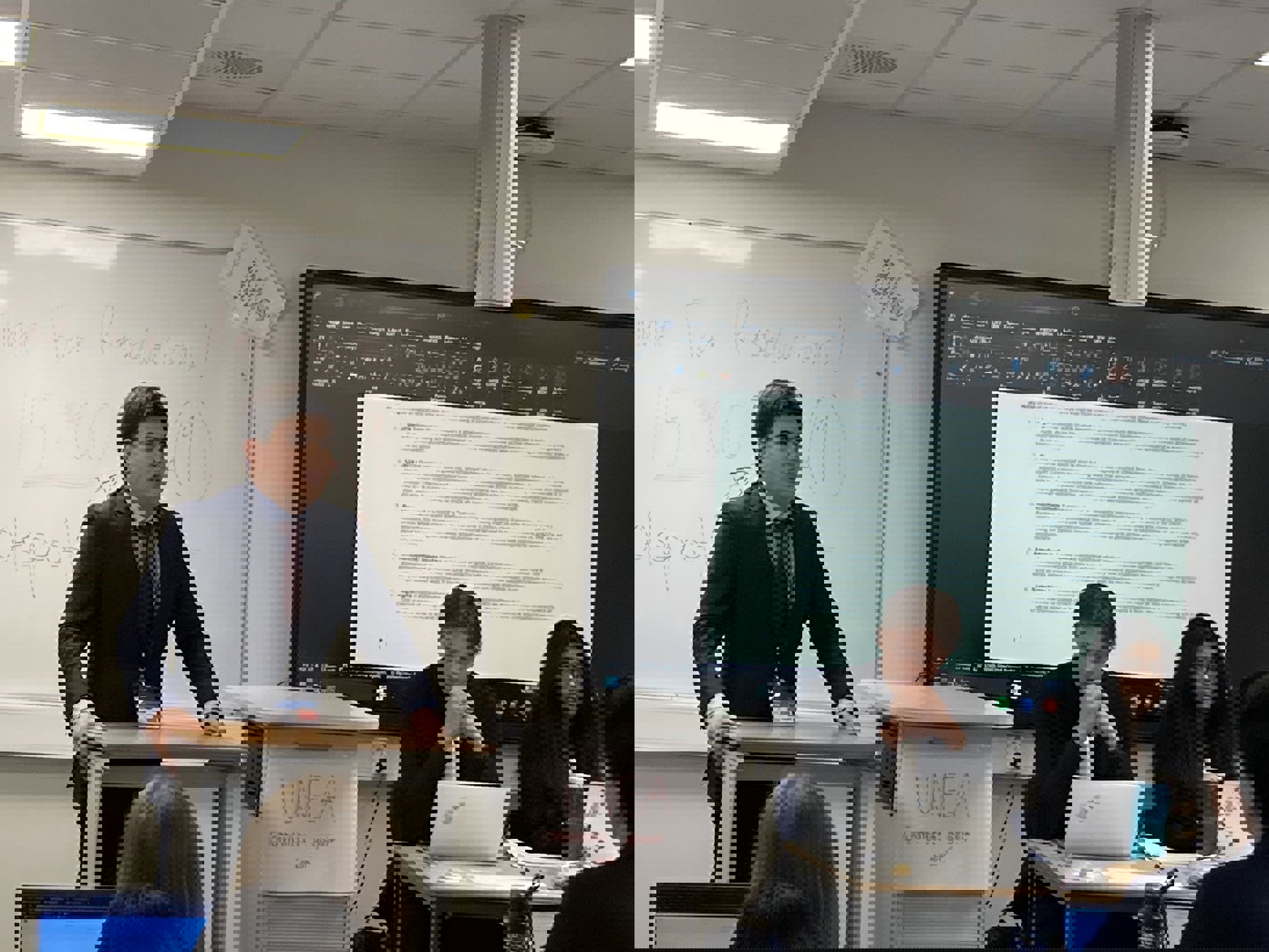 Foto: Julia Kagge en person som holder en presentasjon