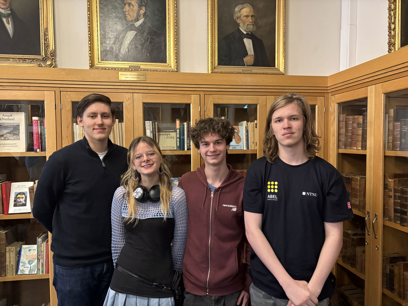 Foto: Regine Bergersen Lundevall en gruppe mennesker som poserer for et bilde